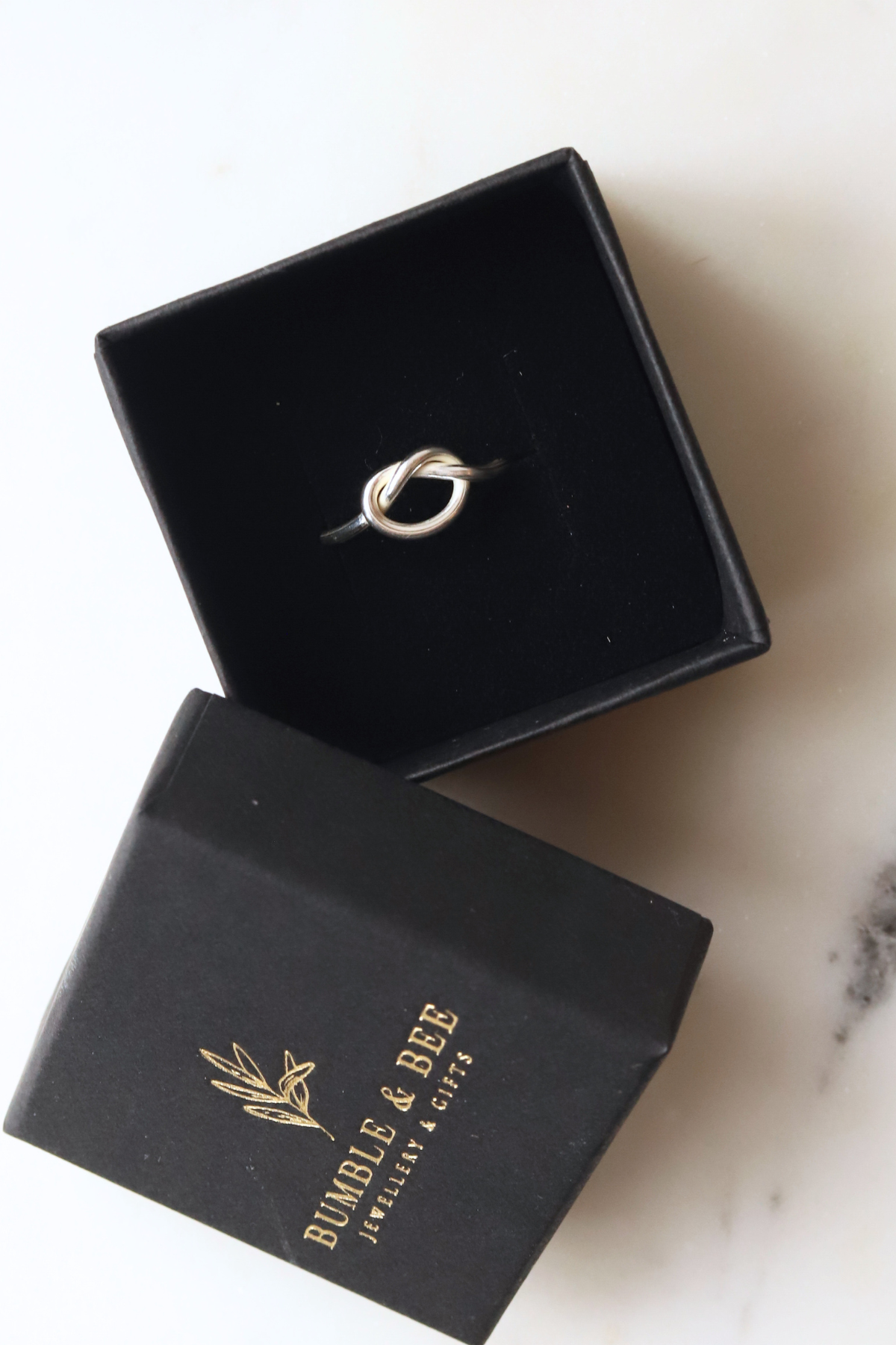 Knot Ring