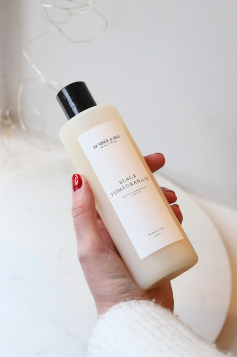 Black Pomegranate Foaming Shower Cream