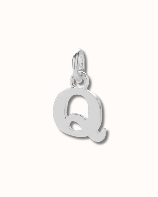 Q Letter Charm