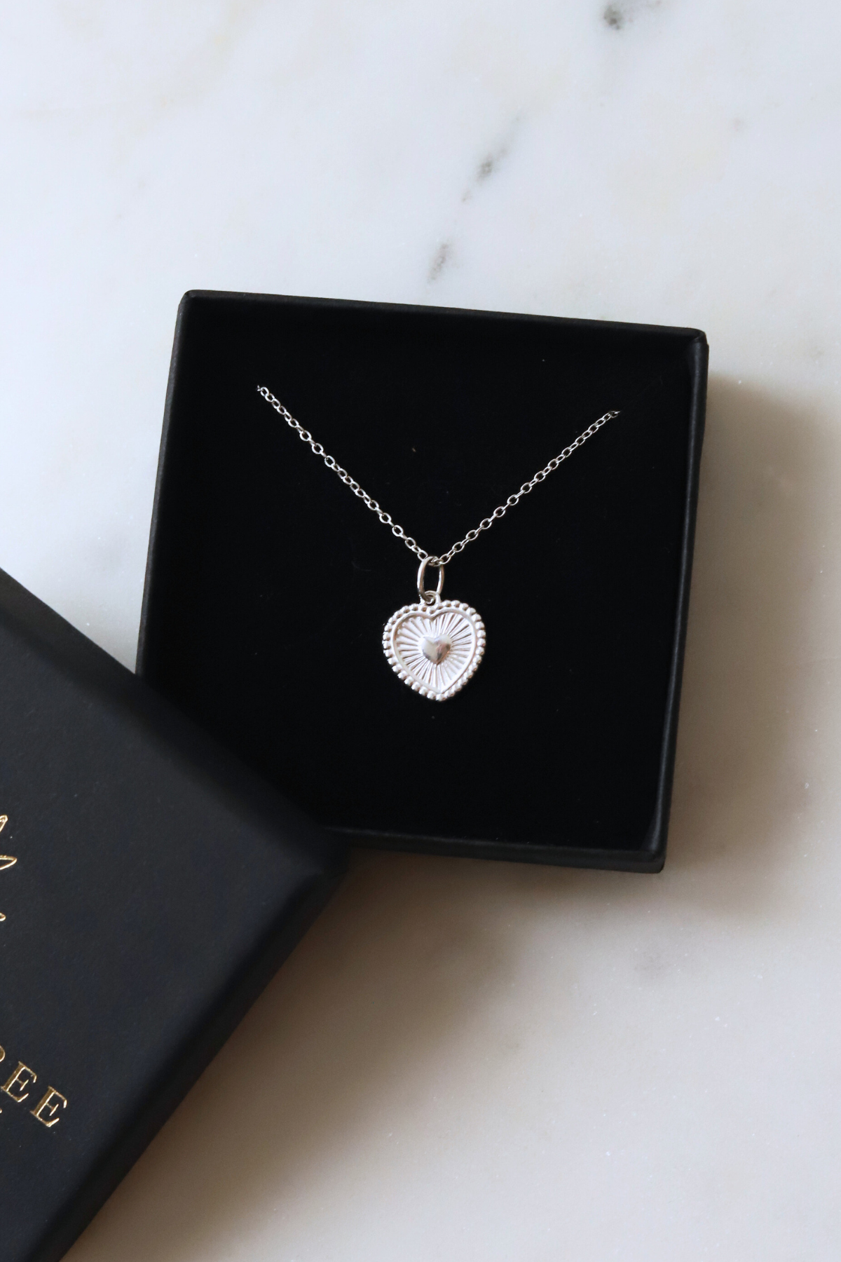 Heart Burst Heart Necklace