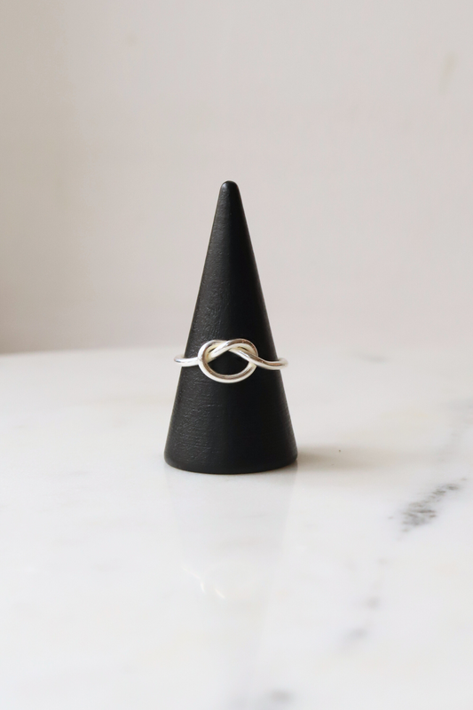 Knot Ring